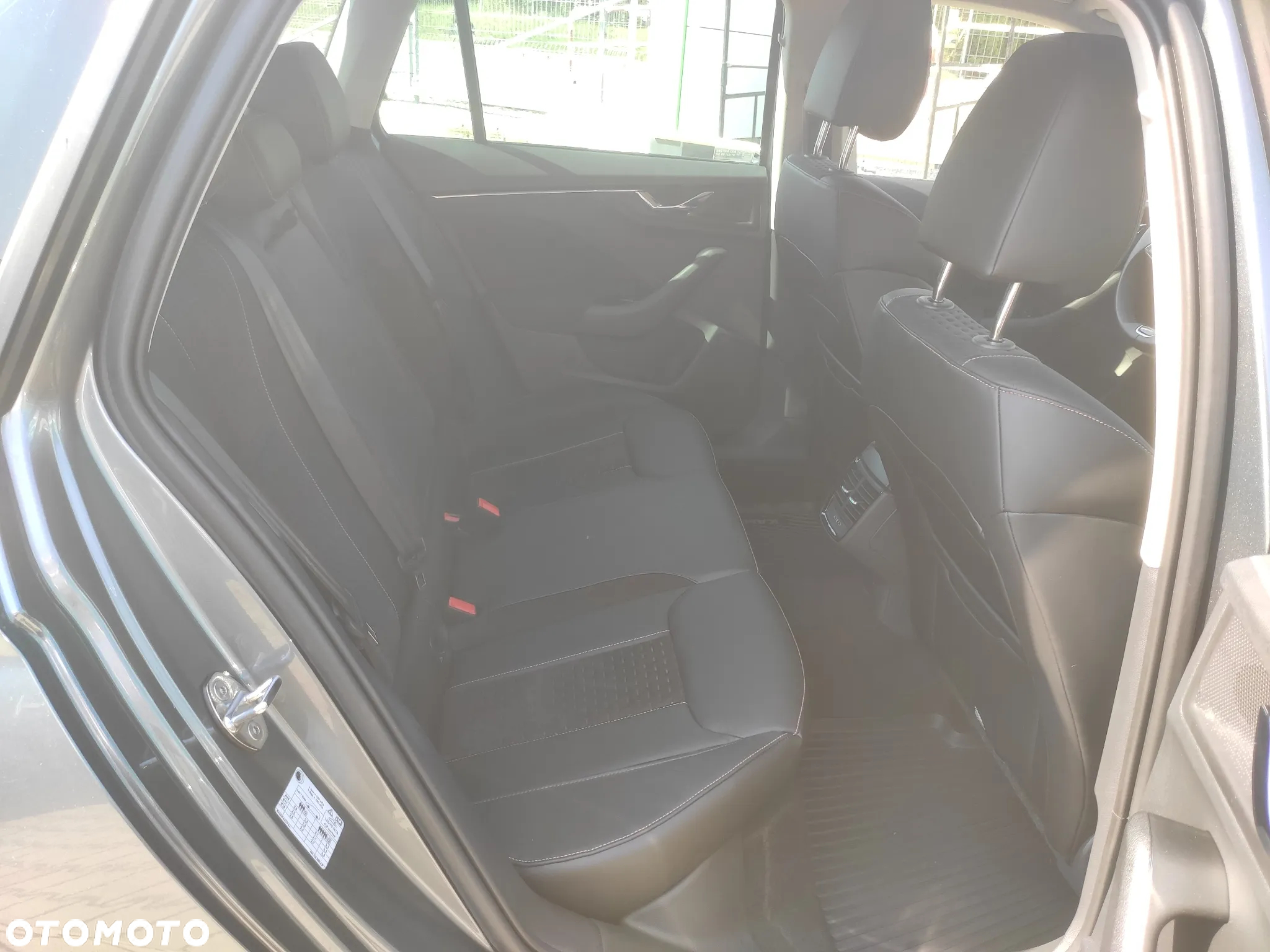 Skoda Kamiq 1.0 TSI Selection DSG - 13