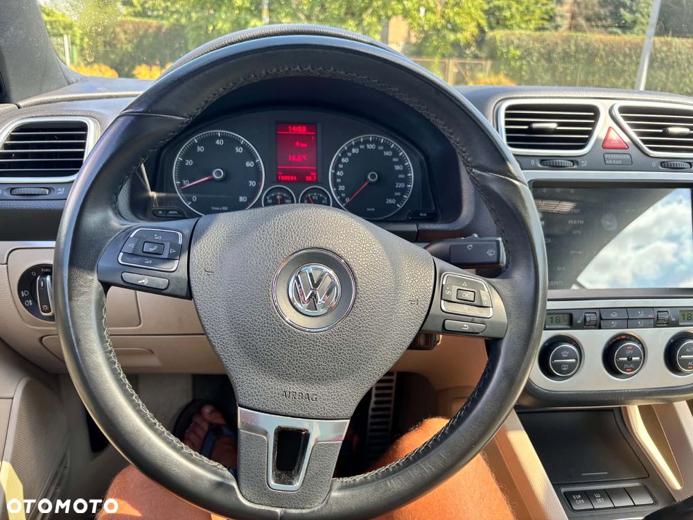 Volkswagen Eos - 25