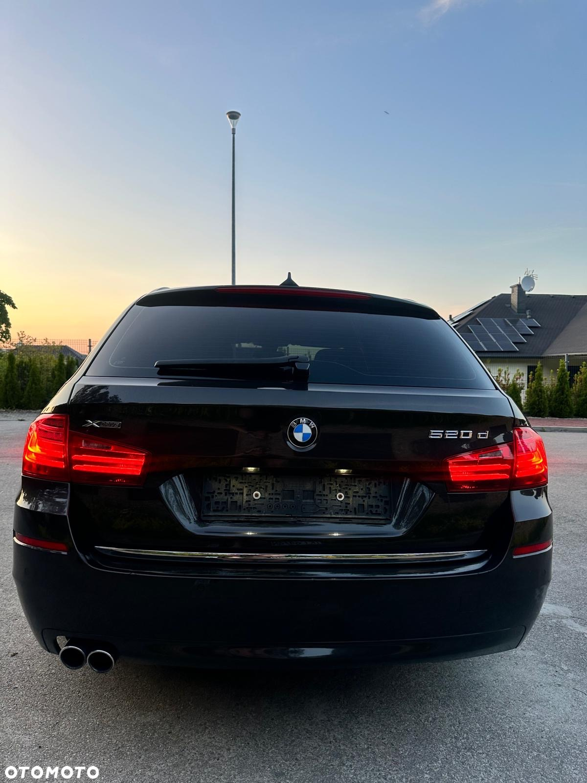 BMW Seria 5 520d xDrive Luxury Line - 26