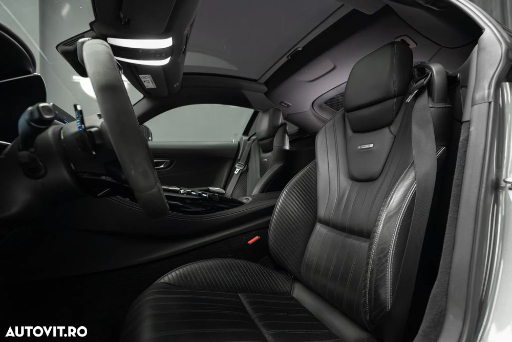 Mercedes-Benz AMG GT Standard - 34