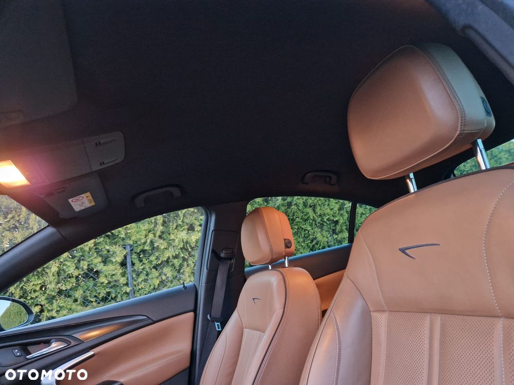 Opel Insignia - 40