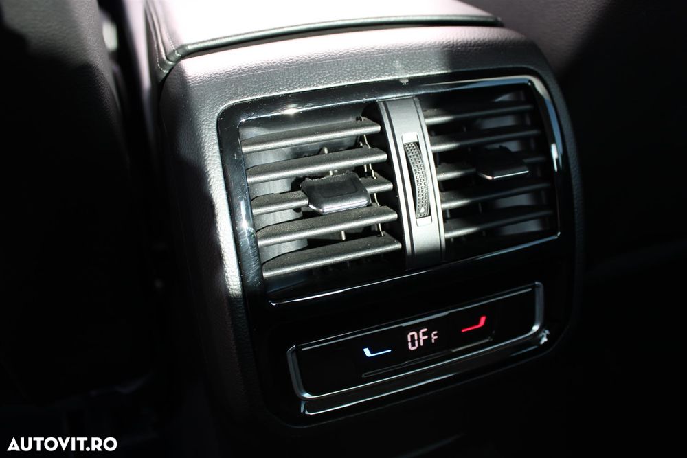 Volkswagen Passat - 13