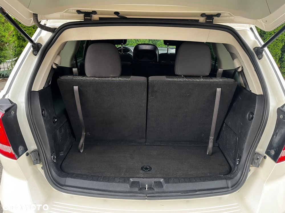 Fiat Freemont 2.0 Multijet Lounge AWD - 17