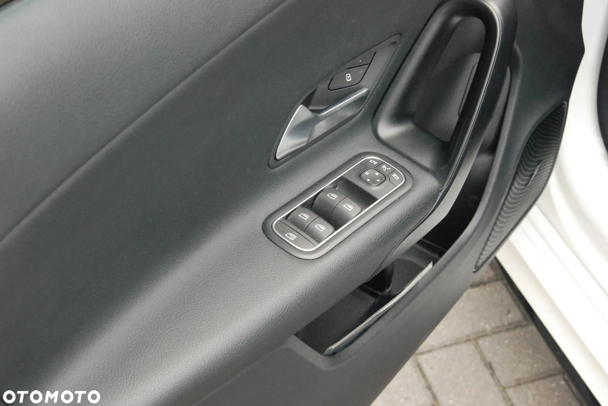 Mercedes-Benz CLA 200 Shooting Brake 7G-DCT Edition AMG Line - 5