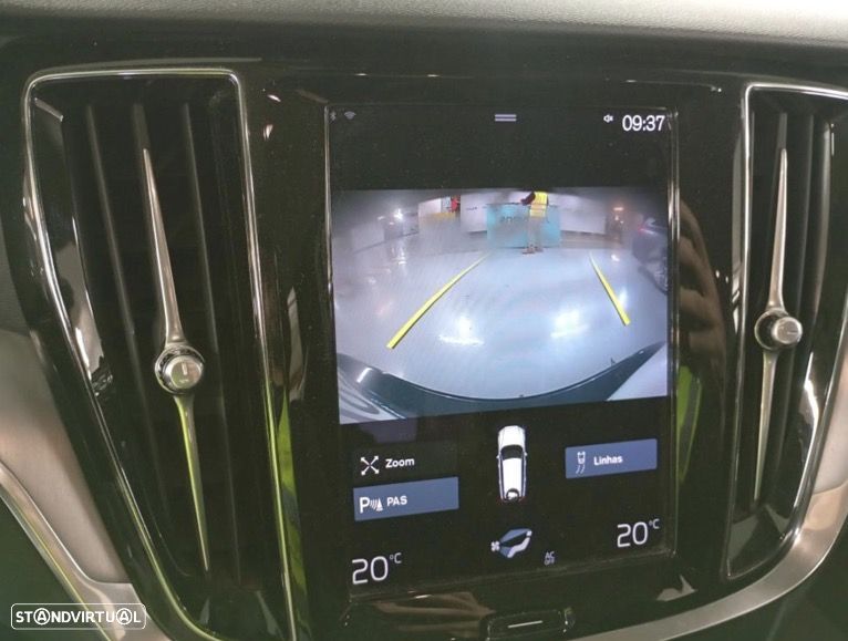 Volvo V60 2.0 B4 Momentum Plus Geartronic - 3