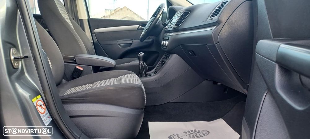 VW Sharan 2.0 TDI Confortline - 22