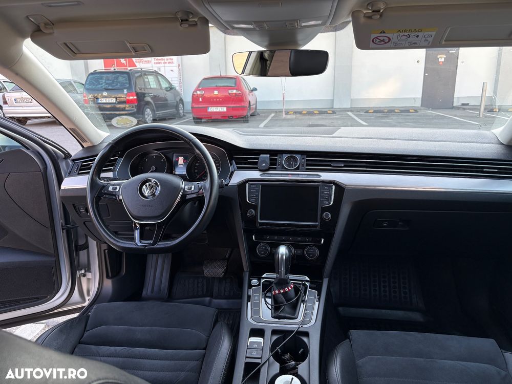 Volkswagen Passat 2.0 TDI DSG Highline - 6