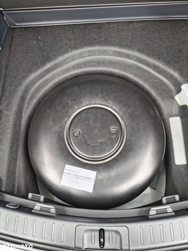 Toyota Corolla 1.8 Hybrid Comfort - 12