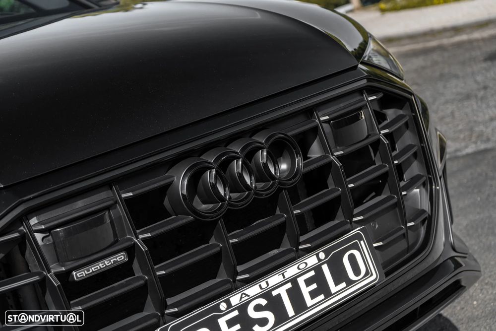 Audi Q8 SUV TFSI e quattro 360 kW tiptronic - 6