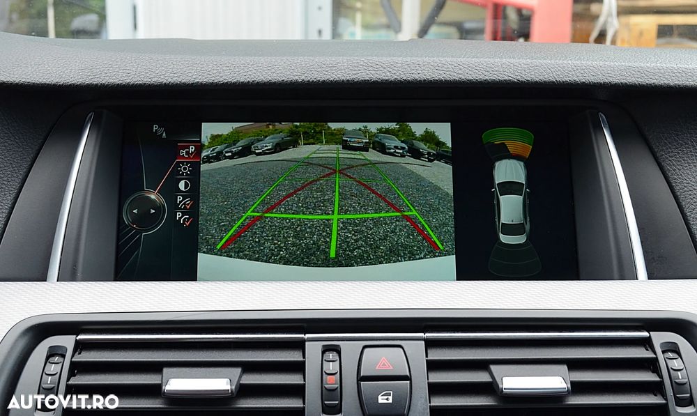 BMW Seria 5 520d xDrive Aut. - 11