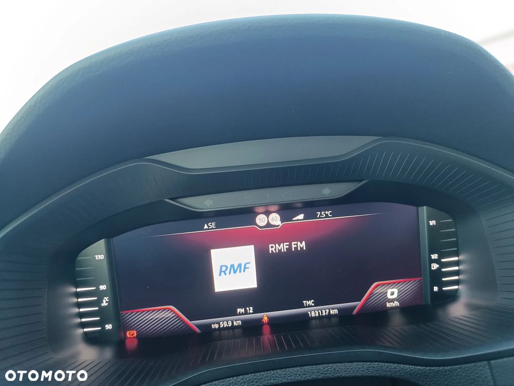 Skoda Karoq 1.5 TSI ACT Sportline - 17