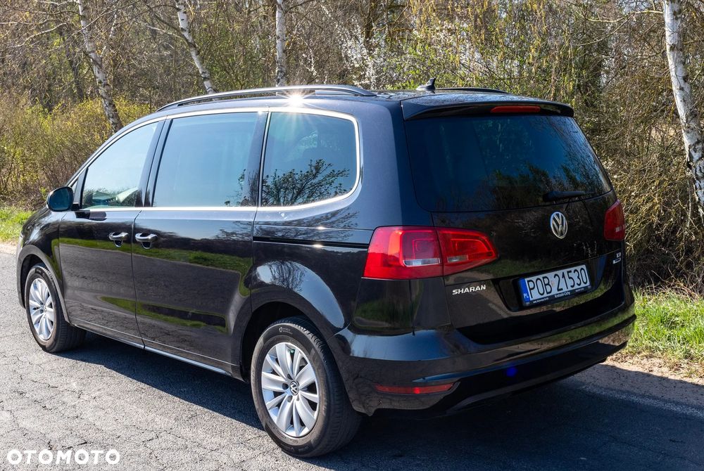 Volkswagen Sharan 1.4 TSI BMT Comfortline DSG - 4
