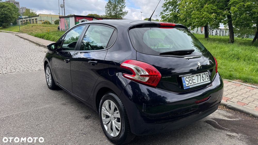 Peugeot 208 1.2 PureTech Style - 4