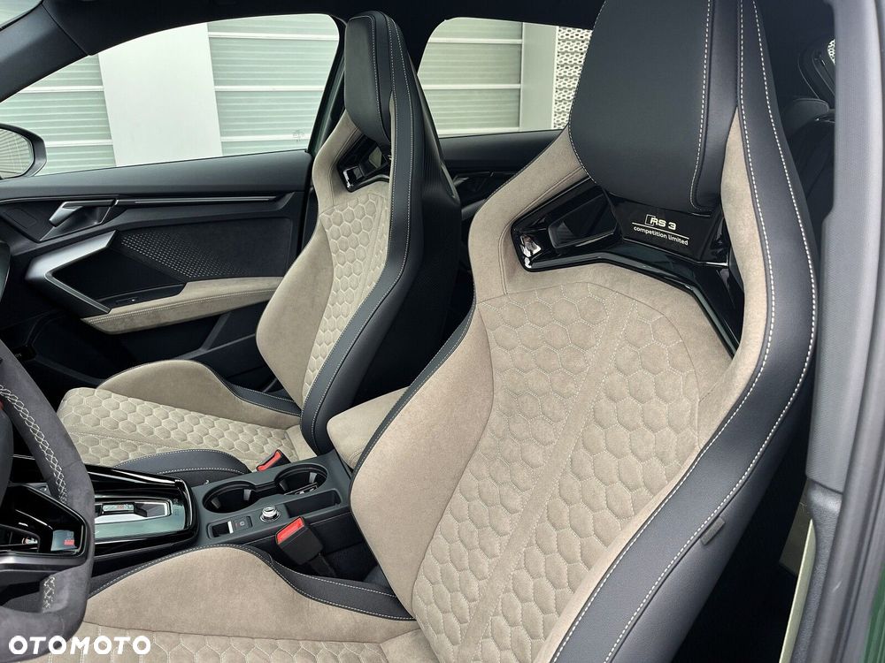 Audi RS3 Sportback - 21