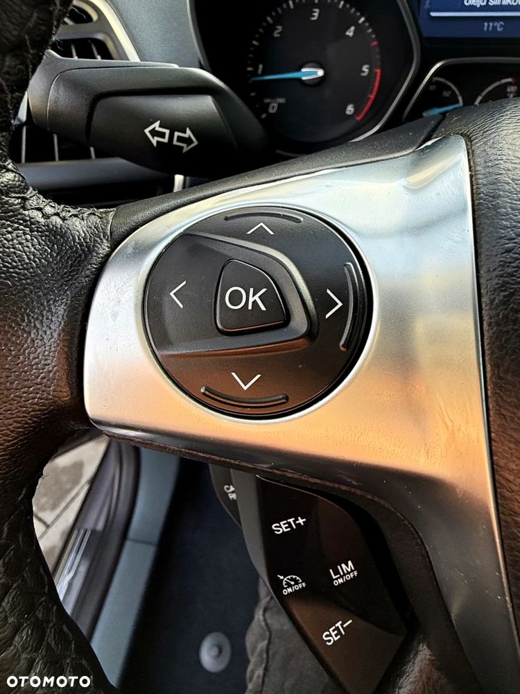 Ford C-MAX 2.0 TDCi Champions Edition - 29