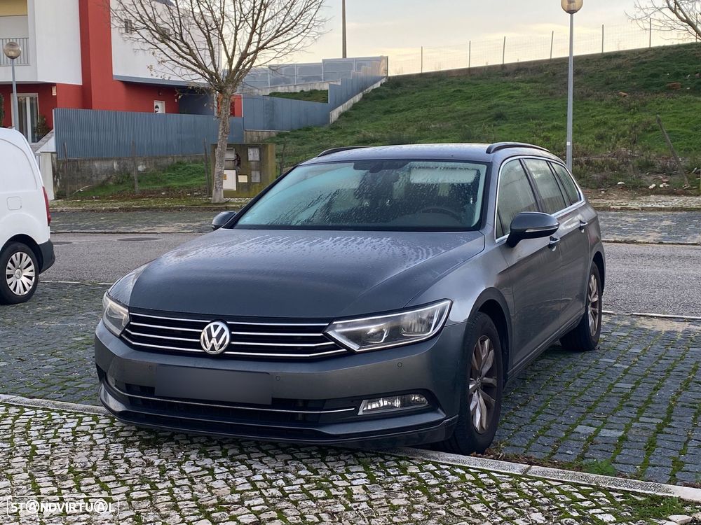 VW Passat Variant 2.0 TDi Confortline - 3