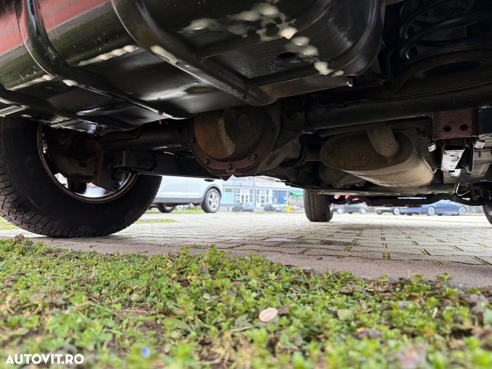 Jeep Cherokee 2.8 CRD Renegade - 22