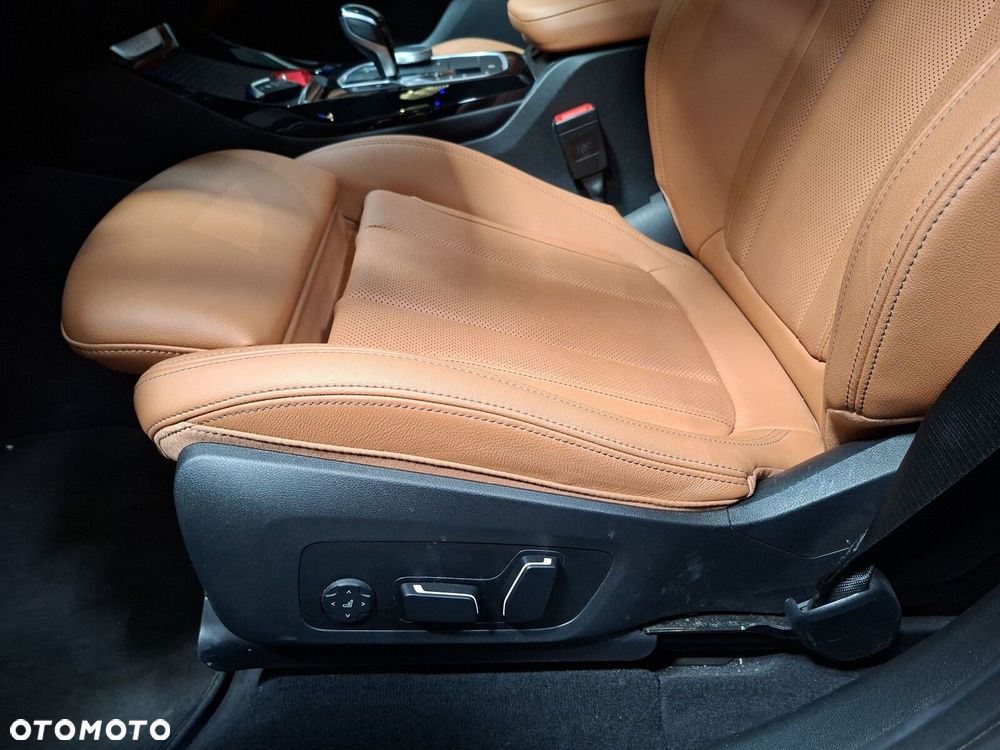 BMW X3 - 13
