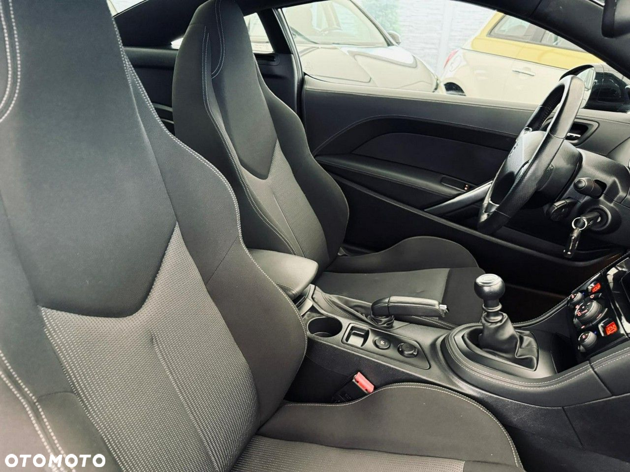 Peugeot RCZ - 38