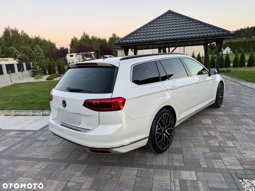 Volkswagen Passat 2.0 TDI EVO Elegance DSG - 3