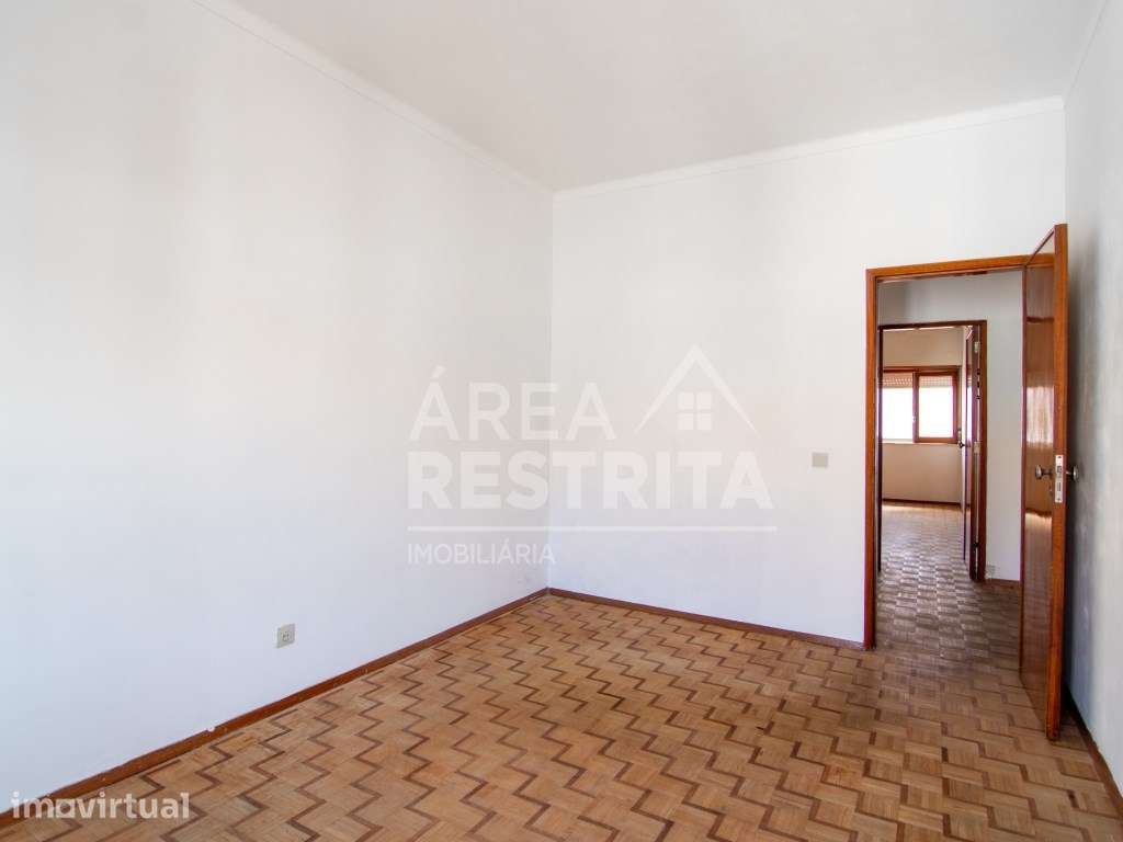Apartamento T3 Baixa Da Banheira - Grande imagem: 4/17