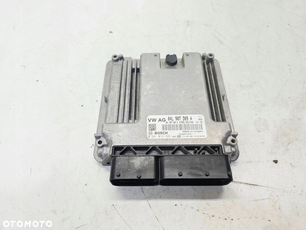 KOMPUTER STEROWNIK SILNIKA AUDI A3 8V VW SEAT SKODA 2.0 TDI 04L907309A - 1