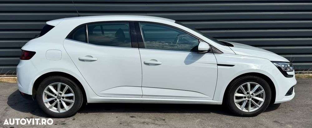 Renault Megane BLUE dCi Limited - 9