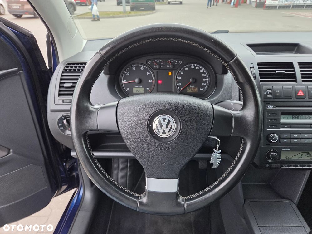 Volkswagen Polo - 12