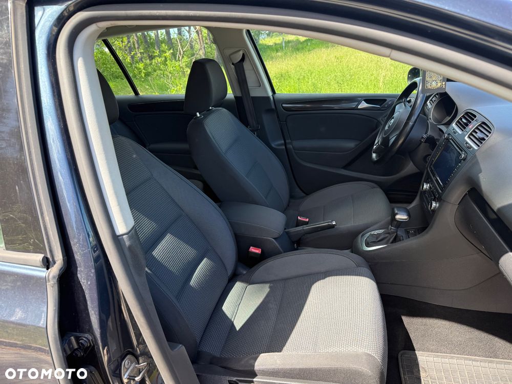 Volkswagen Golf 1.4 TSI Comfortline DSG - 16