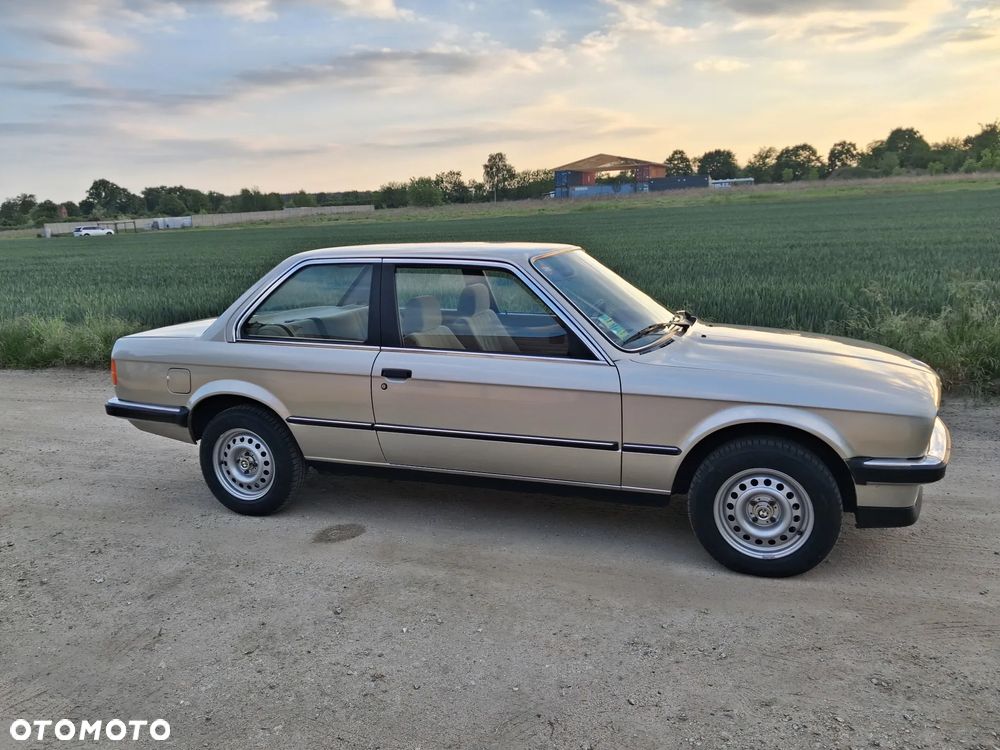 BMW Seria 3 316 - 14