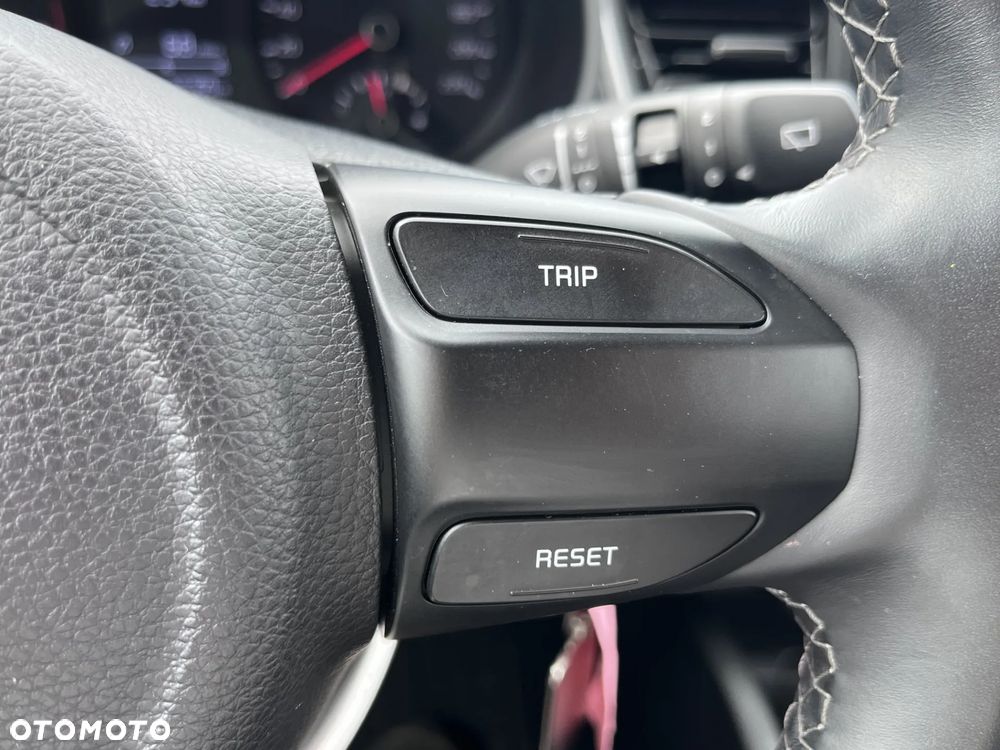 Kia Stonic 1.0 T-GDI M - 23