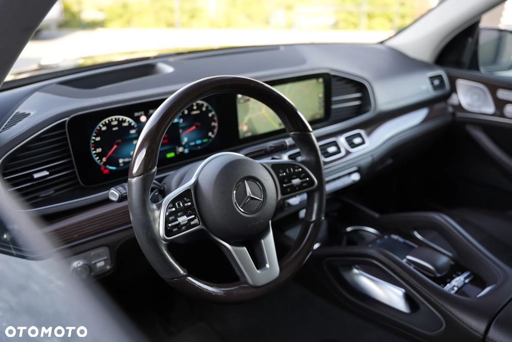 Mercedes-Benz GLE - 10