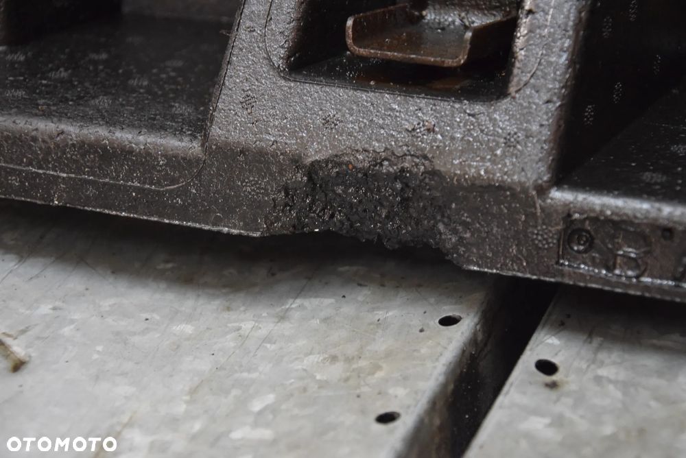 DODGE DURANGO II WZMOCNIENIE TYŁ BELKA - 11