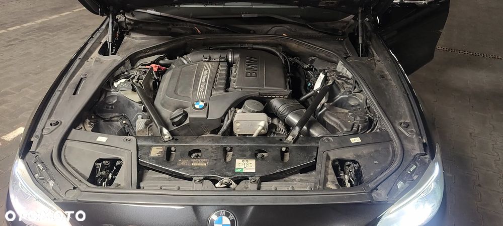 BMW Seria 5 535i - 7