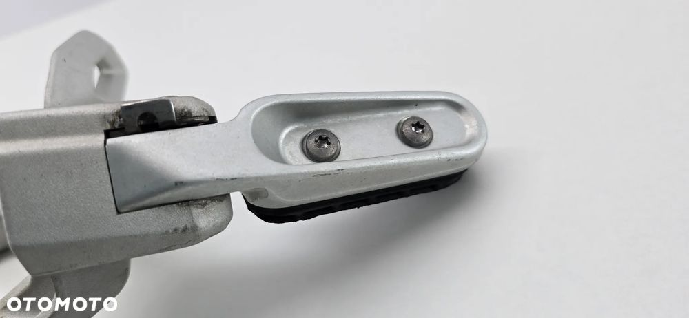 Podnozek Prawy Tyl Set Pasazera  Triumph Tiger 1200 Rally 22- - 12