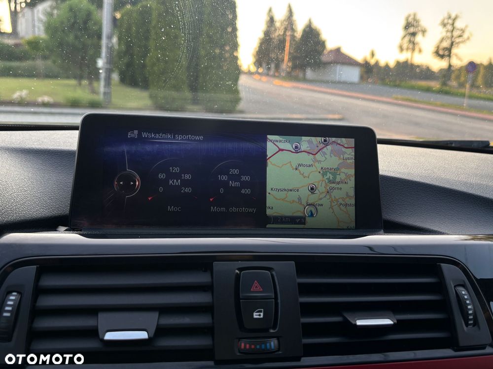 BMW Seria 3 320d xDrive Sport-Aut - 13