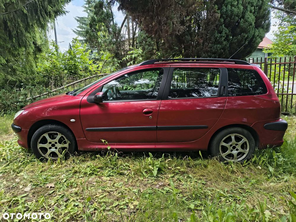 Peugeot 206 1.4 XT - 3