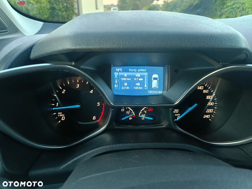 Ford Tourneo Connect Grand - 19