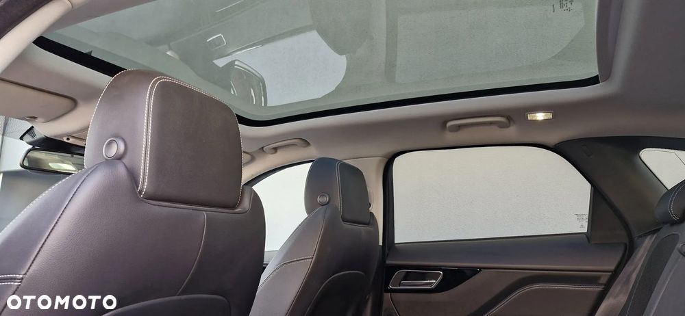 Jaguar F-Pace 2.0 i4D AWD R-Sport - 20