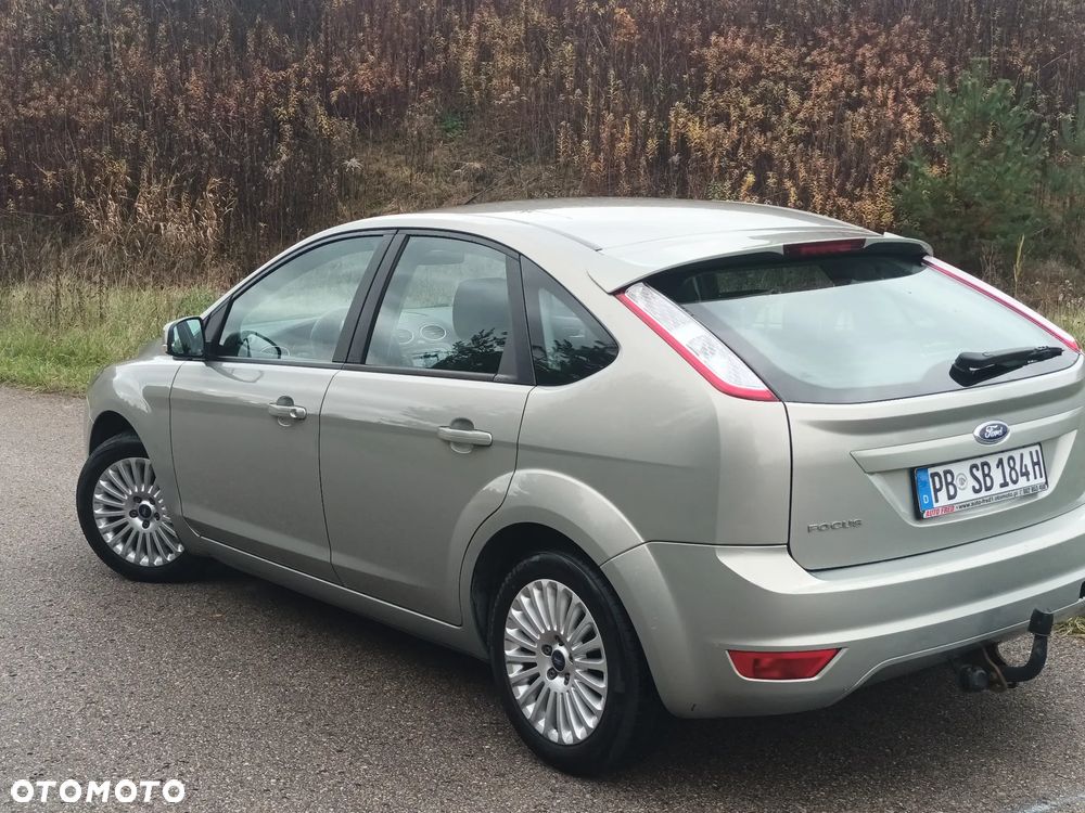 Ford Focus 1.6 16V Titanium - 15