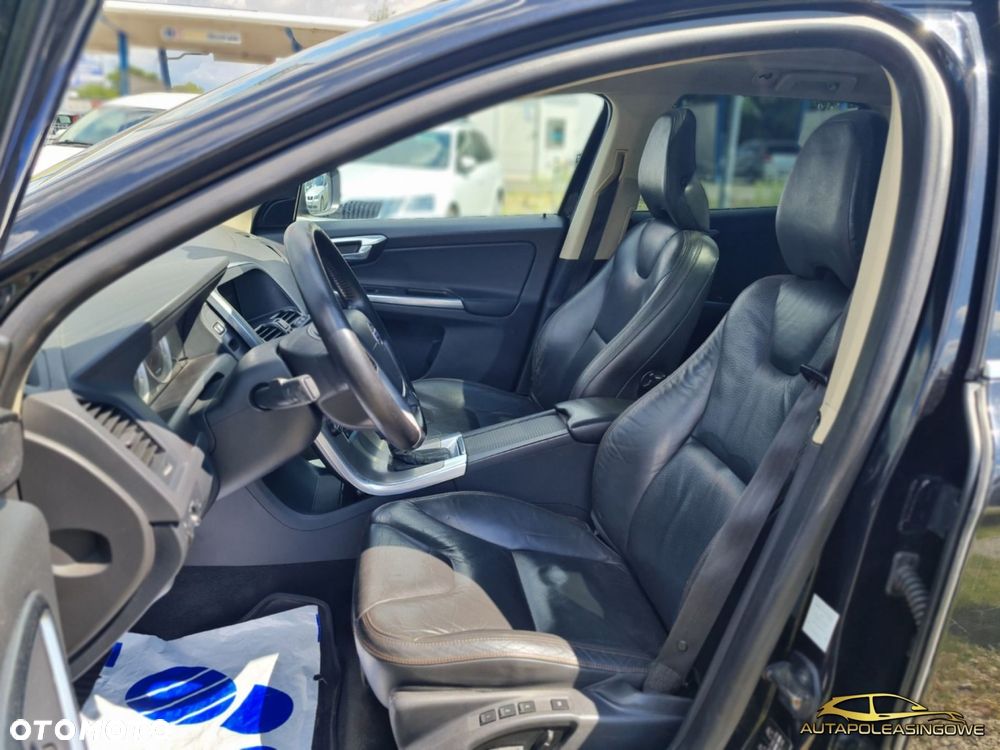 Volvo XC 60 - 6