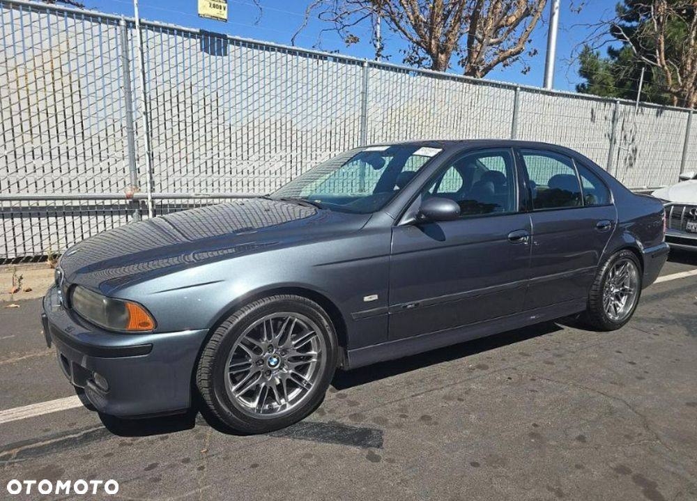 BMW M5