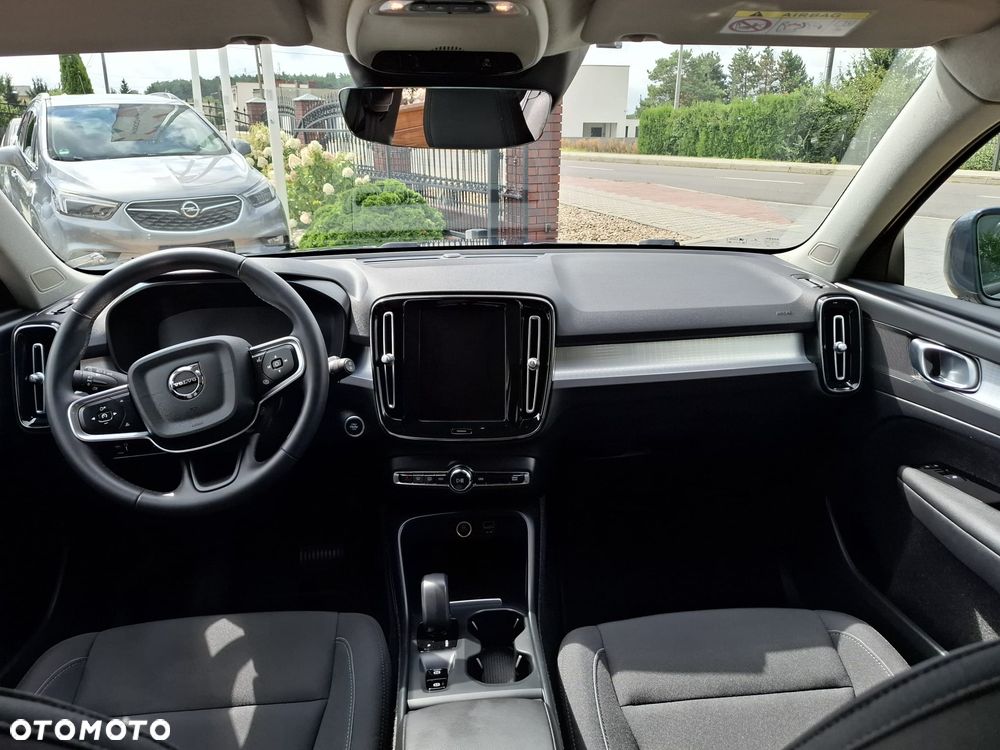 Volvo XC 40 T2 Core - 14