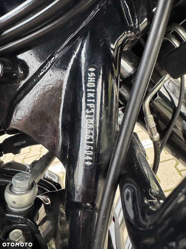 Harley-Davidson Touring Road Glide - 13