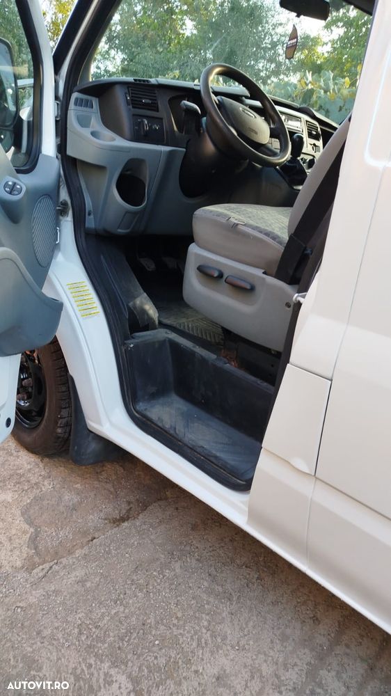 Ford Transit - 11