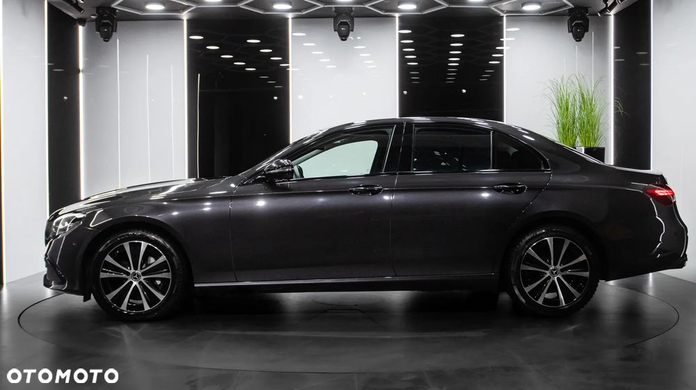 Mercedes-Benz Klasa E 300 Avantgarde - 6
