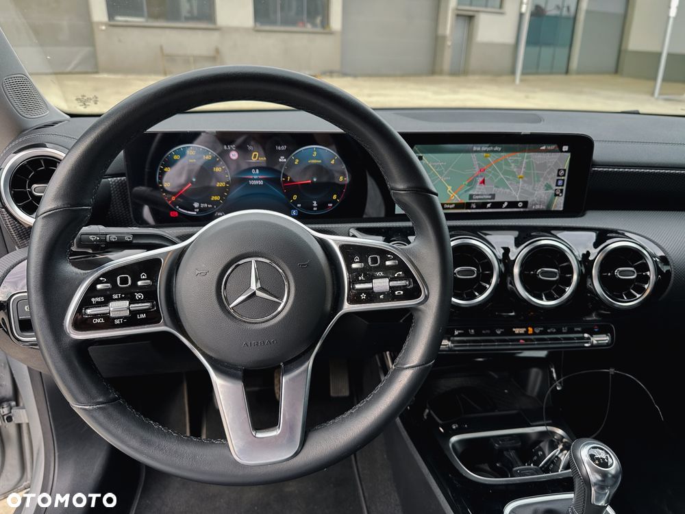 Mercedes-Benz CLA - 13