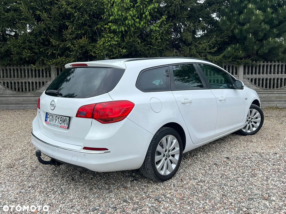 Opel Astra 1.4 Turbo - 10