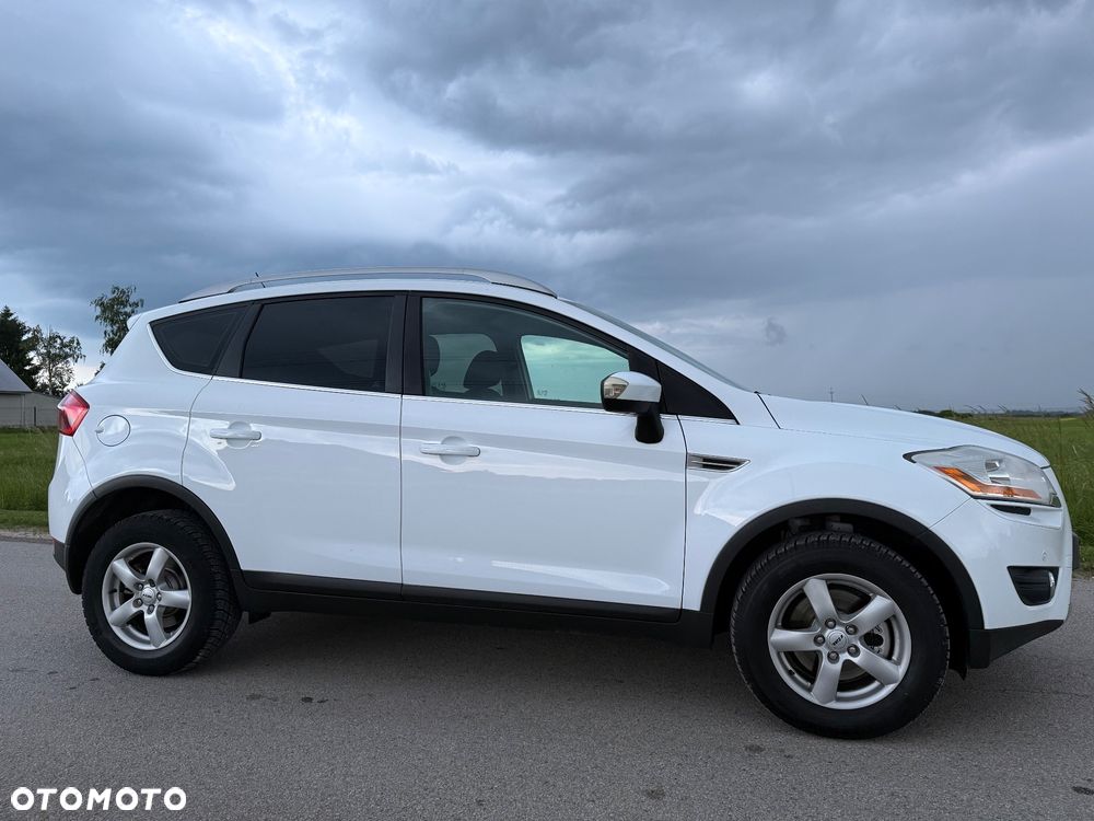 Ford Kuga 2.0 TDCi 4x4 Titanium - 5