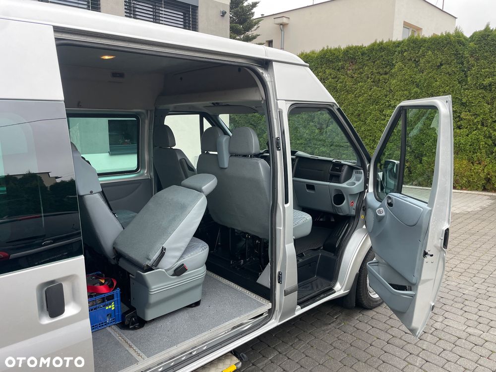 Ford Transit - 23